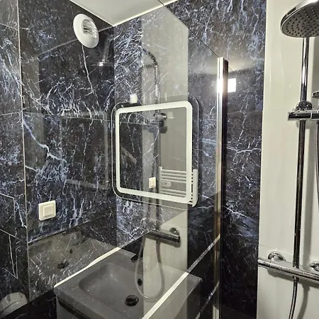 דירה Magnifique T2 Climatisation - Grande Terrasse, Piscine Et Apercu קאן